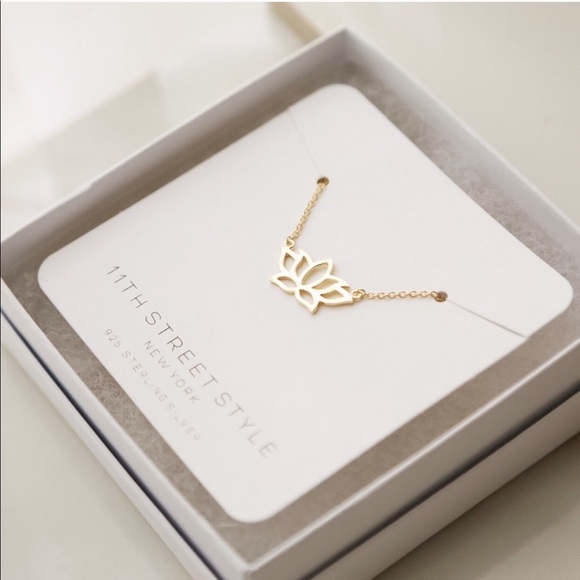 Lotus Necklace | 925 Silver - Picture 5 of 6